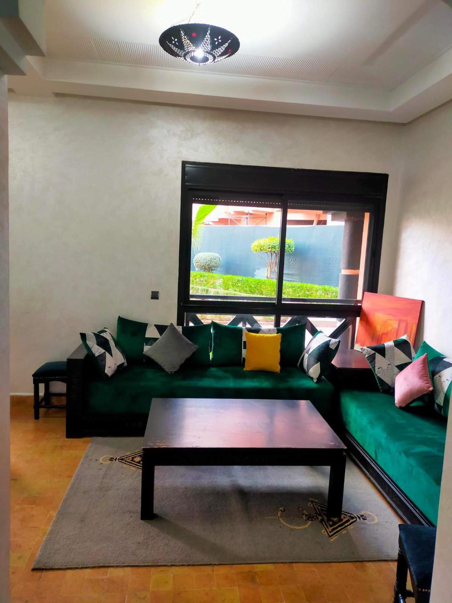 Un Moderne Chic Appartement Vue Sur Piscine Marrákes Kültér fotó
